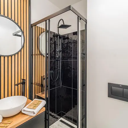 Pradnik Czerwony - Balcony, View - By Rentujemy 克拉科夫